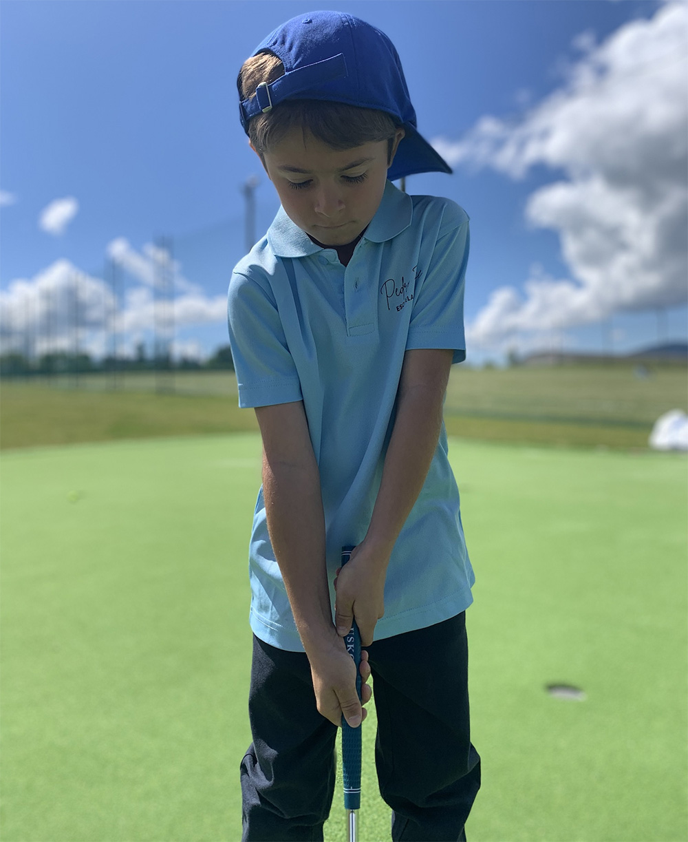 Escuela infantil de golf en Pamplona